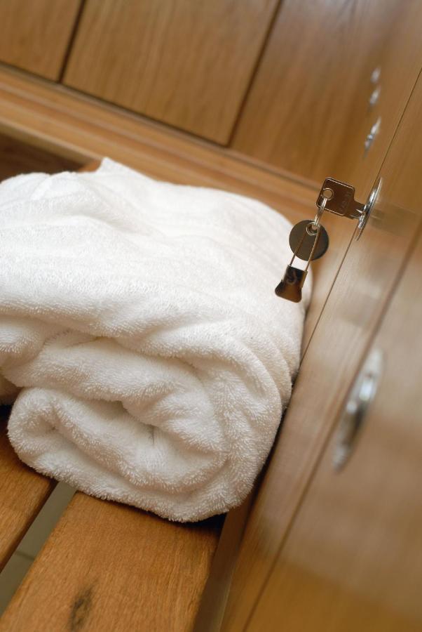 Skylark Sleeps 8 Private Hot Tub & Dogs Welcome Nr Padstow, Resort Pool Bar & Watersports سانت كولوم ميجُر المظهر الخارجي الصورة